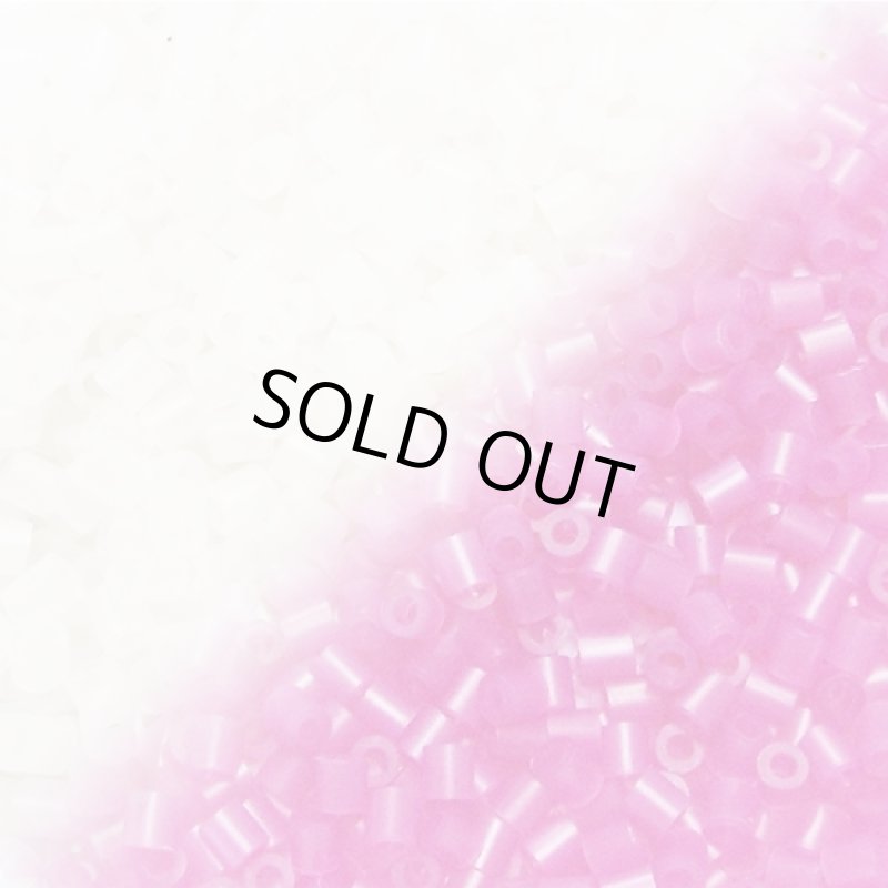 画像2: 【在庫限り】フューズビーズ ミニ(2.6mm) UVレッド 1000粒 AU1 (2)